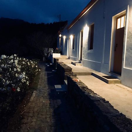 #Areias Houses 7 Фурнаш Екстериор снимка