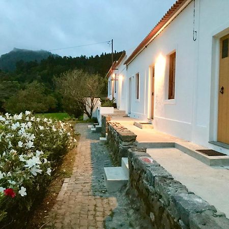#Areias Houses 7 Фурнаш Екстериор снимка